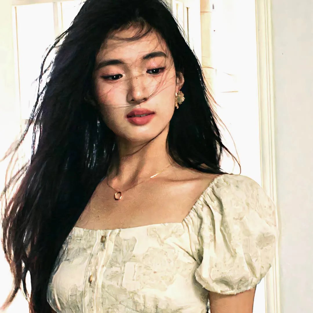 想被拥抱的12个女人